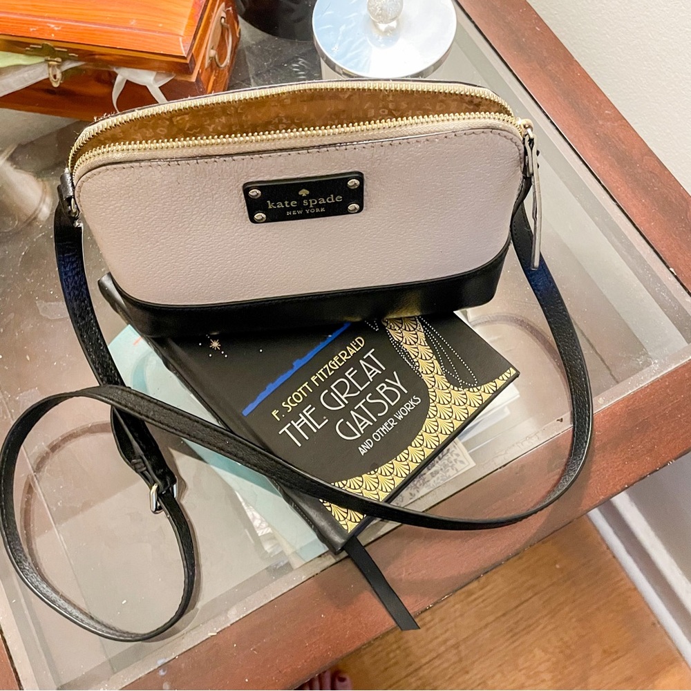 Kate spade purse